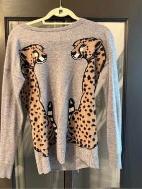 Aqua Cashmere -Gray Leopard-Print Crewneck Sweater -100% cashmere